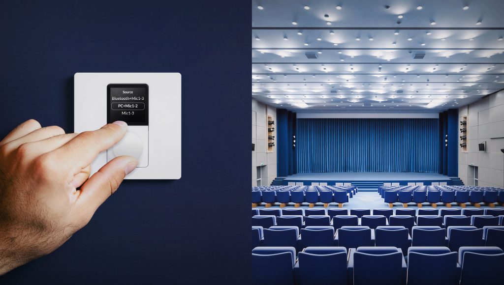 1_Wall-S1-Lifestyle-Large-Auditorium-2023 (1)